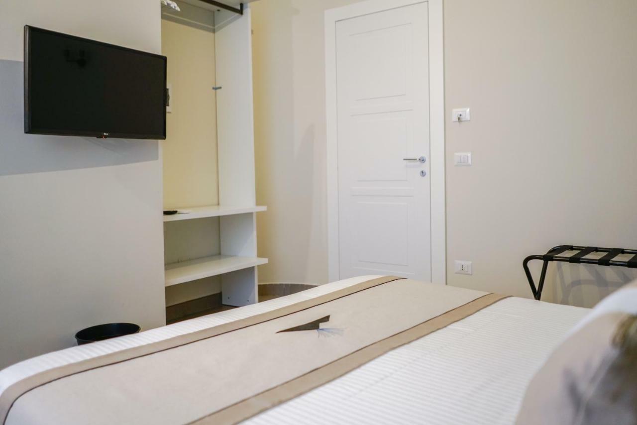 Palazzo Toledano Bed & Breakfast Naples Luaran gambar