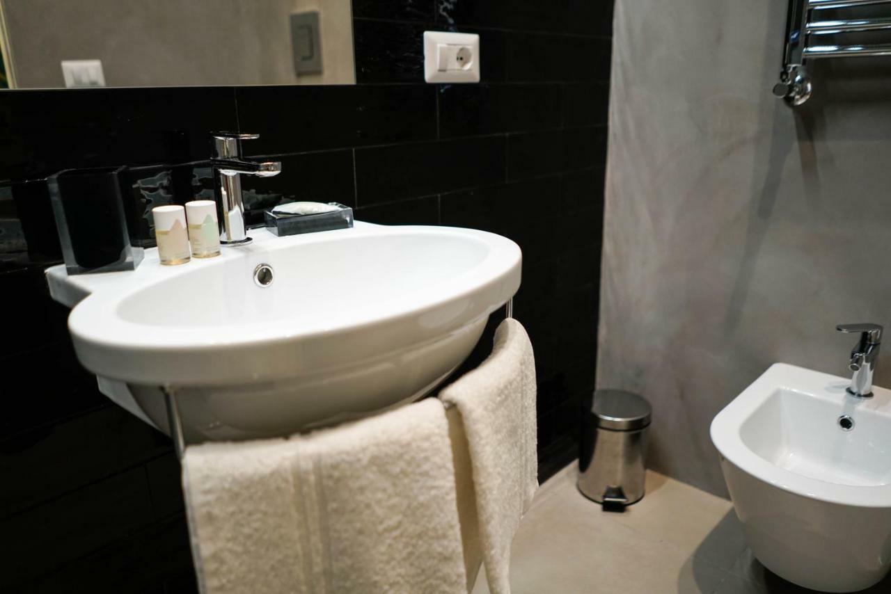 Palazzo Toledano Bed & Breakfast Naples Luaran gambar